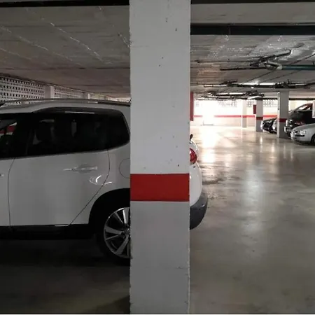 Apartamento ¡nuevo! Zona Tranquila Cerca De La Playa De La Carihuela