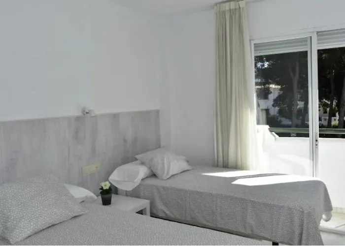 ¡nuevo! Zona Tranquila Cerca De La Playa De La Carihuela Διαμέρισμα *