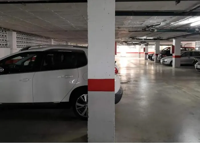 Apartamento ¡nuevo! Zona Tranquila Cerca De La Playa De La Carihuela